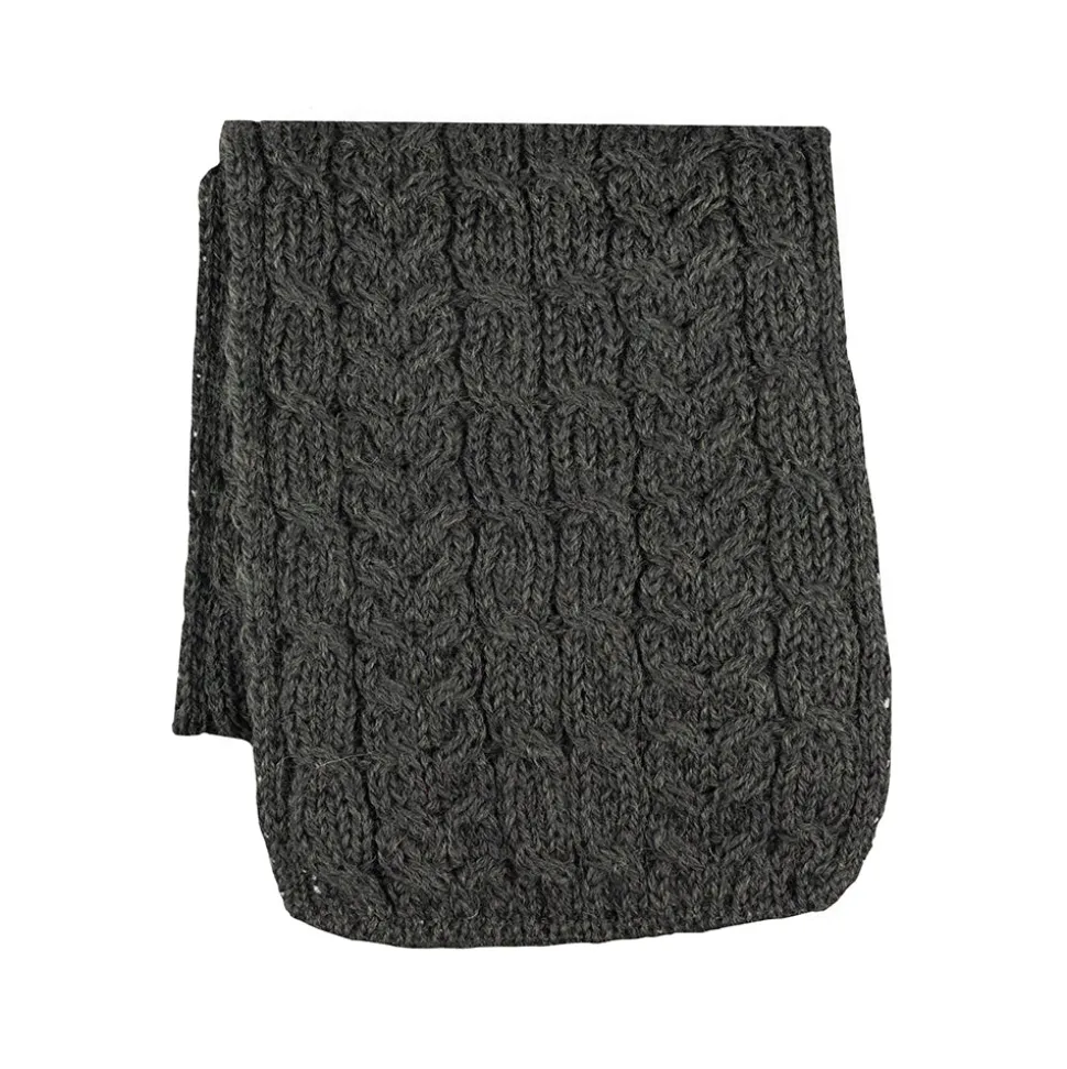 Aran cable scarf