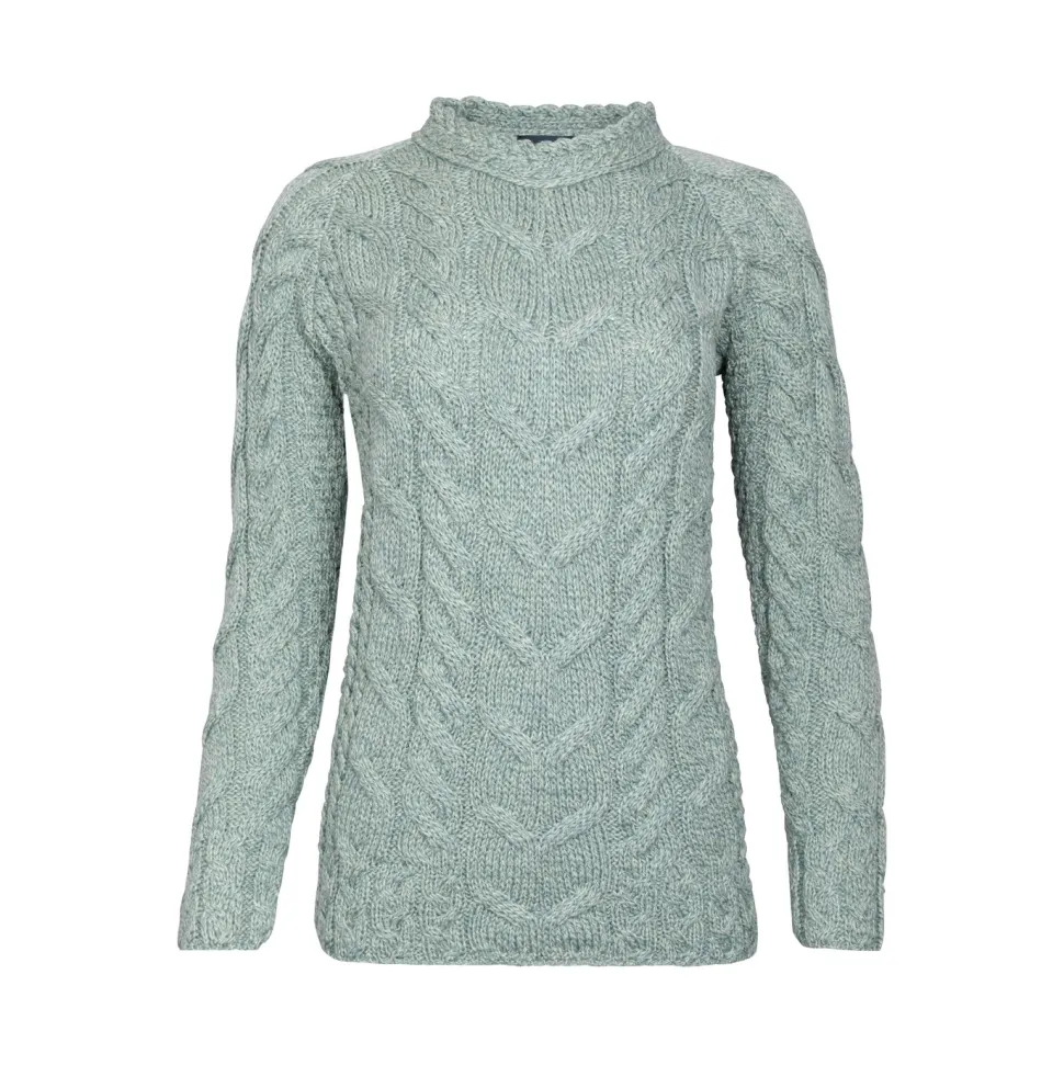 Sweater cabled raglan